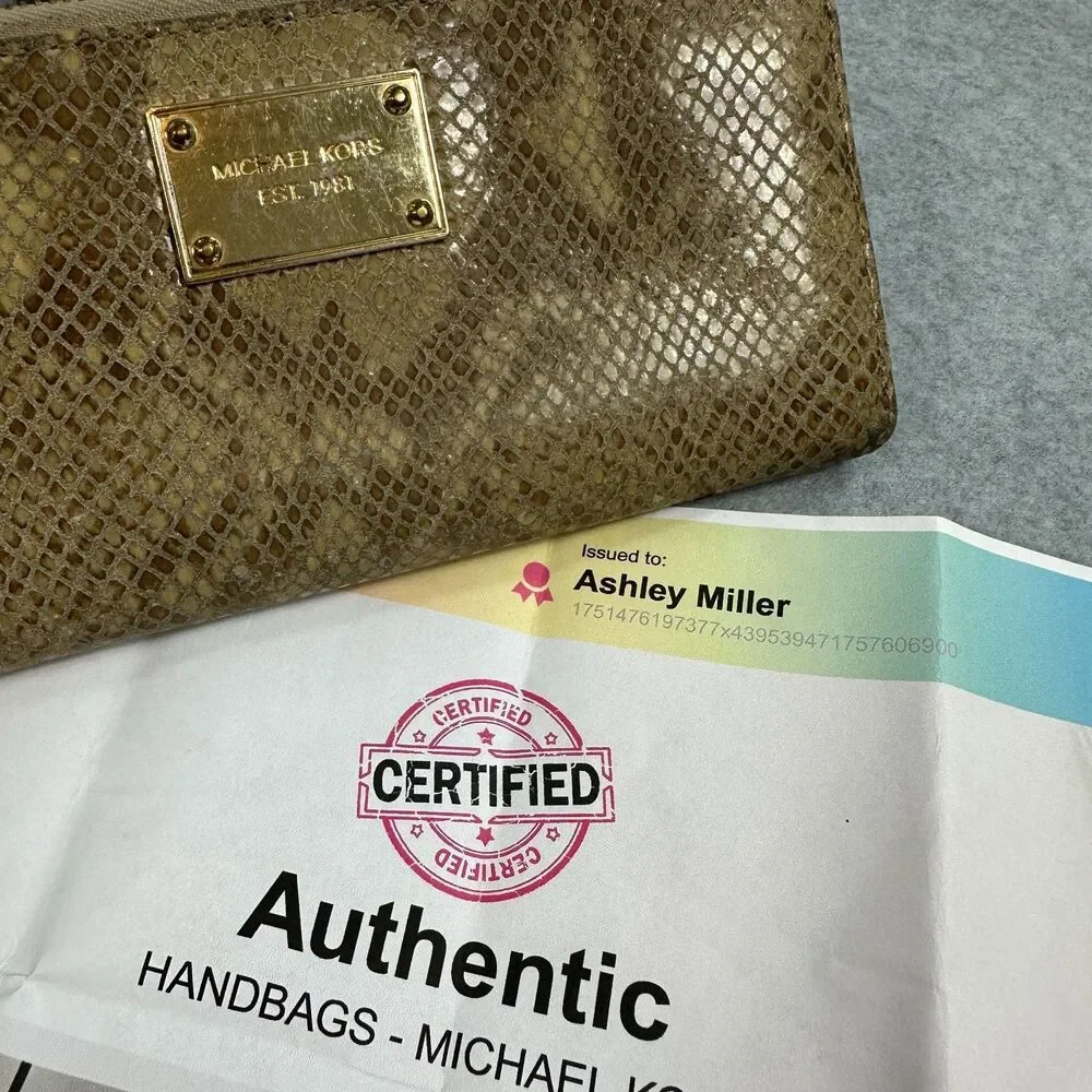 AUC Michael Kors Snake Skin Leather Zip Wallet Gold Tone Hardware Clutch MK